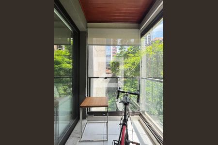 Varanda de apartamento à venda com 1 quarto, 49m² em Jardim Paulistano, São Paulo