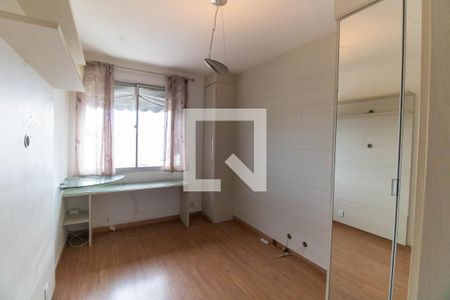 Quarto  de apartamento à venda com 1 quarto, 67m² em Icaraí, Niterói