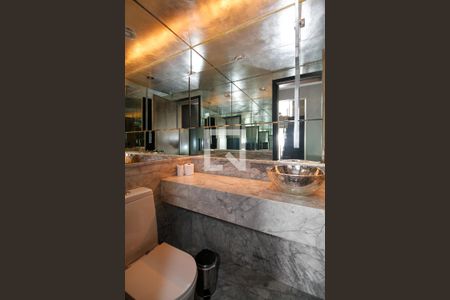 Lavabo de apartamento à venda com 2 quartos, 150m² em Cerqueira César, São Paulo