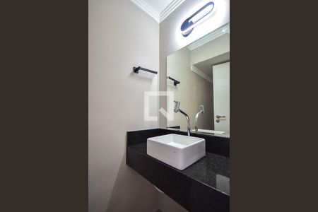 Lavabo de apartamento para alugar com 2 quartos, 94m² em Real Parque, São Paulo