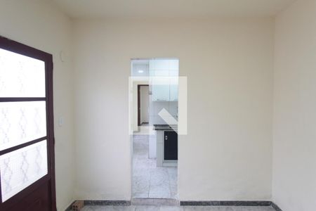 Sala de casa para alugar com 2 quartos, 38m² em Céu Azul, Belo Horizonte