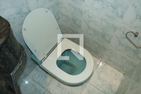 Casa para alugar com 3 quartos, 341m² em Chácaras Ana Lúcia, Embu das Artes