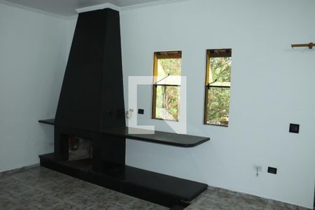 Casa para alugar com 3 quartos, 341m² em Chácaras Ana Lúcia, Embu das Artes