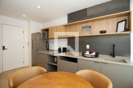 Sala e Cozinha de apartamento para alugar com 2 quartos, 45m² em Pinheiros, São Paulo