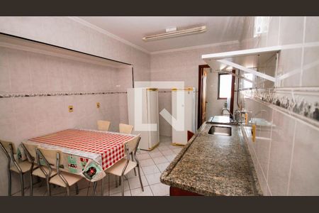 Cozinha de apartamento para alugar com 1 quarto, 114m² em Vila Caiçara, Praia Grande