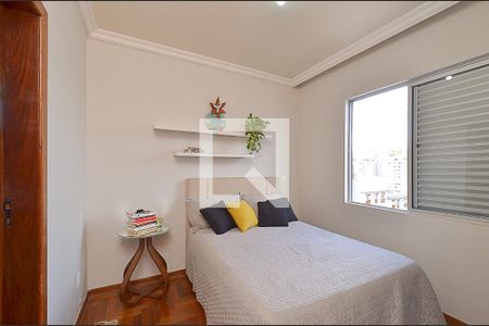 Suíte de apartamento à venda com 3 quartos, 110m² em Santo Antônio, Belo Horizonte