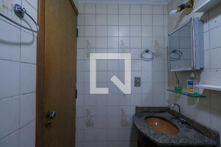 Banheiro de apartamento para alugar com 2 quartos, 56m² em São José, São Caetano do Sul