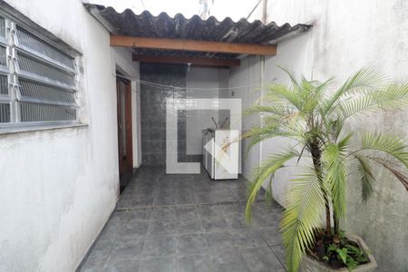 Área de Serviço de casa à venda com 2 quartos, 200m² em Vila Assunção, Santo André