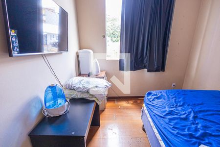 quarto 1 de apartamento para alugar com 3 quartos, 74m² em Heliópolis, Belo Horizonte