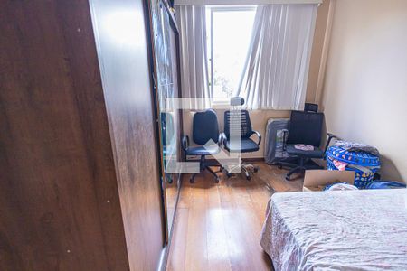 quarto 2 de apartamento para alugar com 3 quartos, 74m² em Heliópolis, Belo Horizonte