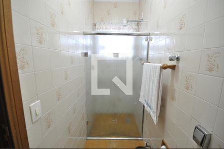 Banheiro do Quarto Suíte de casa para alugar com 3 quartos, 242m² em Vila Ede, São Paulo