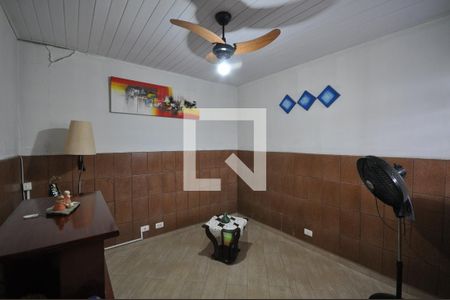 Sala de TV de casa à venda com 3 quartos, 242m² em Vila Ede, São Paulo