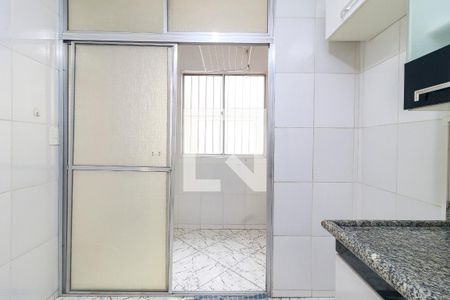 Cozinha de apartamento à venda com 2 quartos, 54m² em Jardim Germânia, São Paulo