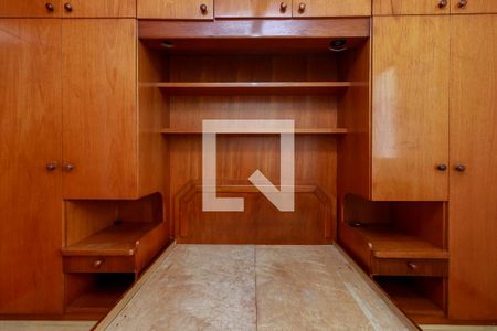 Quarto 1 de apartamento à venda com 2 quartos, 54m² em Jardim Germânia, São Paulo