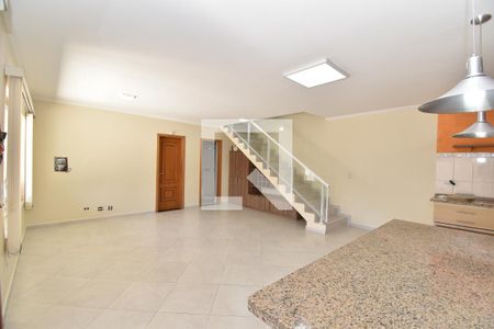 Sala e Cozinha de casa para alugar com 2 quartos, 160m² em Vista Alegre, Curitiba