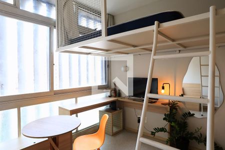 Sala/Quarto de kitnet/studio para alugar com 1 quarto, 20m² em Santo Agostinho, Belo Horizonte