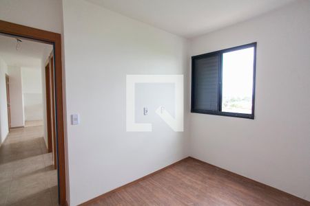 Quarto 1 de apartamento para alugar com 2 quartos, 52m² em Shopping Park, Uberlândia