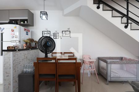 Sala de casa à venda com 2 quartos, 77m² em Vila Divina Pastora, São Paulo