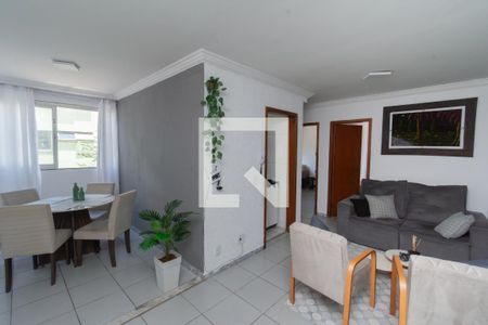 Sala de apartamento à venda com 3 quartos, 62m² em Monte Castelo, Contagem