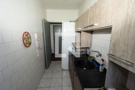 Cozinha de apartamento para alugar com 1 quarto, 56m² em Jardim Itu, Porto Alegre