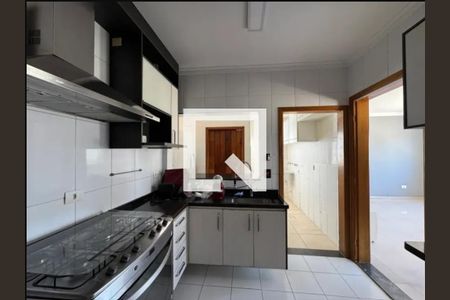 Casa de Condomínio para alugar com 3 quartos, 75m² em Vila Sao Pedro, São Paulo