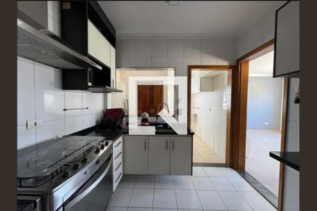 Casa de Condomínio para alugar com 3 quartos, 75m² em Vila Sao Pedro, São Paulo