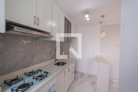 Cozinha e Área de Serviço de apartamento para alugar com 2 quartos, 42m² em Vila Cosmopolita, São Paulo