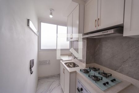 Cozinha e Área de Serviço de apartamento para alugar com 2 quartos, 42m² em Vila Cosmopolita, São Paulo