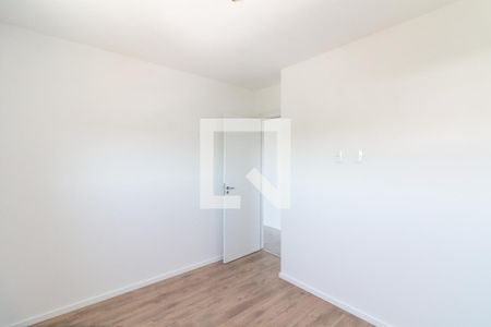 Quarto 1 de apartamento para alugar com 2 quartos, 41m² em Vila Butantã, São Paulo