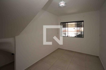 Casa para alugar com 2 quartos, 80m² em Jardim Sapopemba, São Paulo