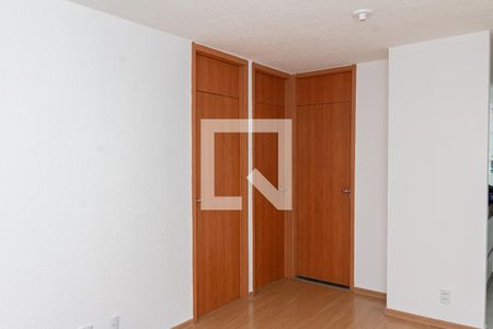 Sala de apartamento para alugar com 2 quartos, 47m² em Cosmos, Rio de Janeiro