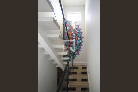 Escada de casa à venda com 3 quartos, 320m² em Chácara Belenzinho, São Paulo
