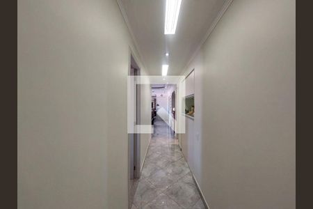 Corredor de apartamento à venda com 3 quartos, 136m² em Jurubatuba, São Paulo