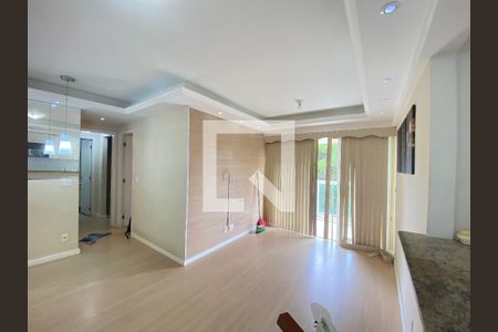 Apartamento para alugar com 2 quartos, 60m² em Todos Os Santos, Rio de Janeiro