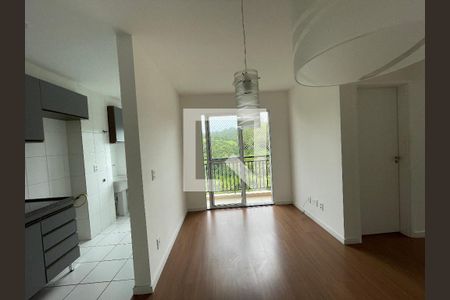 Sala de apartamento para alugar com 2 quartos, 47m² em Bairro do Maranhao, Cotia
