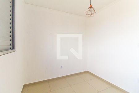 Quarto 1 de apartamento à venda com 2 quartos, 48m² em Vila Carmosina, São Paulo