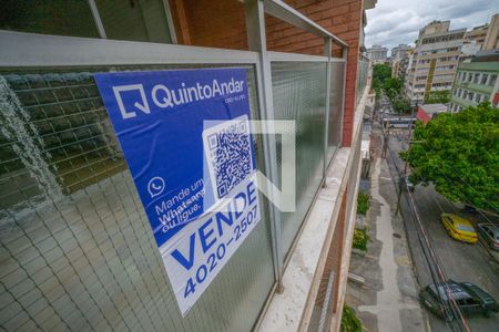 Placa de apartamento à venda com 2 quartos, 89m² em Tijuca, Rio de Janeiro