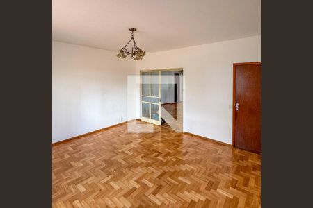Apartamento para alugar com 4 quartos, 162m² em Santa Efigênia, Belo Horizonte