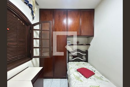 Quarto 1 de casa para alugar com 3 quartos, 300m² em Jardim Libano, São Paulo
