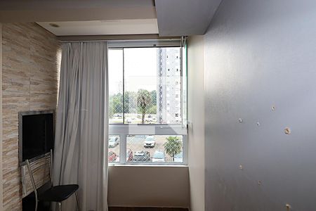 Janela da Sala de apartamento para alugar com 2 quartos, 50m² em Morro Santana, Porto Alegre
