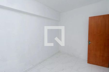 Quarto 2 de apartamento para alugar com 2 quartos, 49m² em Monte Castelo, Contagem