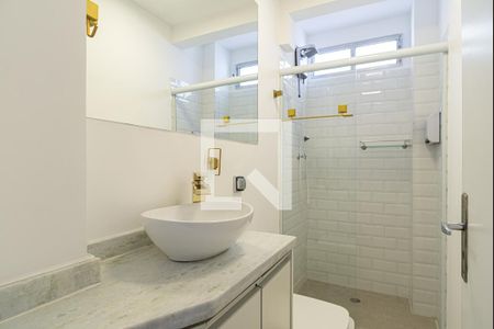 Banheiro de apartamento para alugar com 1 quarto, 35m² em Consolação, São Paulo