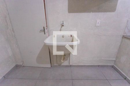 Studio (quarto / cozinha)  de casa para alugar com 1 quarto, 15m² em Taboão, Diadema