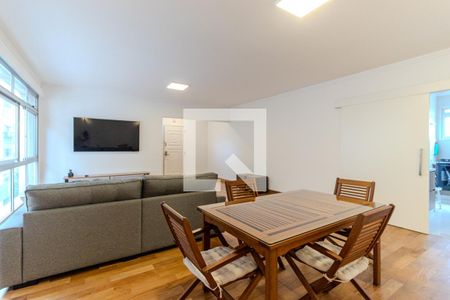 Sala de apartamento à venda com 3 quartos, 134m² em Higienópolis, São Paulo
