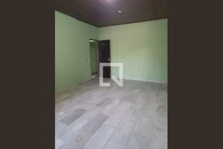 Casa para alugar com 3 quartos, 70m² em Pavuna, Rio de Janeiro