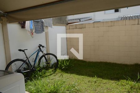Quintal de casa de condomínio para alugar com 2 quartos, 70m² em Chácara Faggion, Suzano