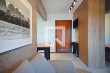 Sala de kitnet/studio para alugar com 1 quarto, 45m² em Independência, Porto Alegre