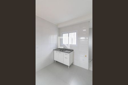 Sala e Cozinha de apartamento para alugar com 1 quarto, 34m² em Vila Talarico, São Paulo