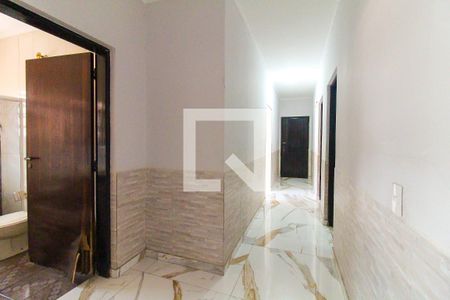 Hall de casa para alugar com 3 quartos, 1200m² em Cidade Líder, São Paulo