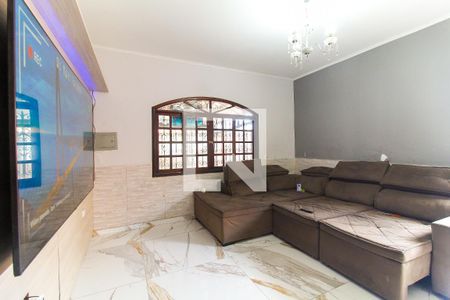 Sala de casa para alugar com 3 quartos, 1200m² em Cidade Líder, São Paulo